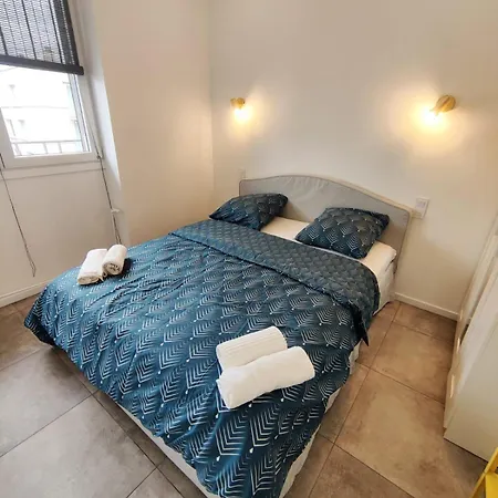 Loft Chic Avec Mezzanine Contemporaine Apartamento *
